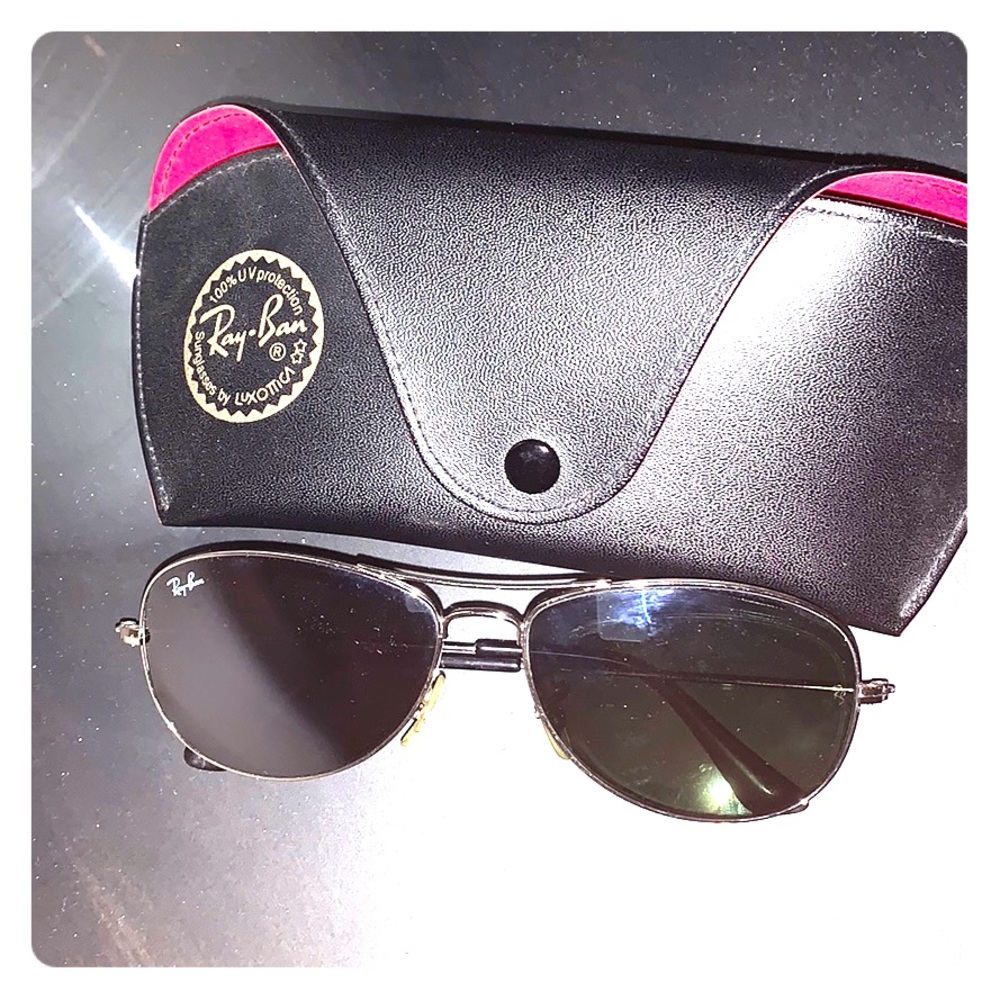 Ray Ban Aviator glasses